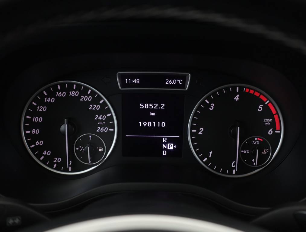 Mercedes-Benz B