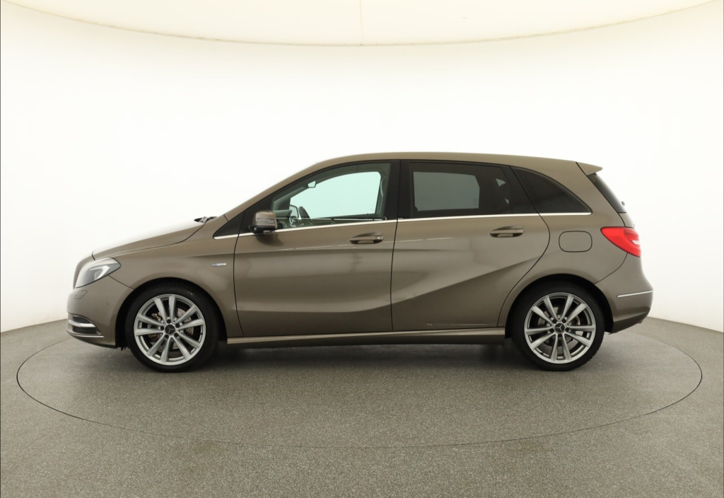 Mercedes-Benz B