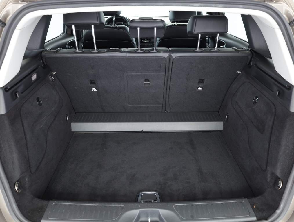 Mercedes-Benz B