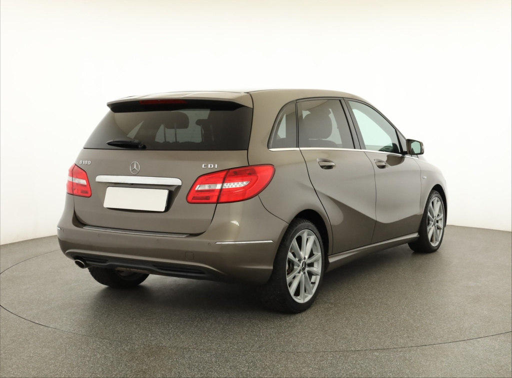 Mercedes-Benz B