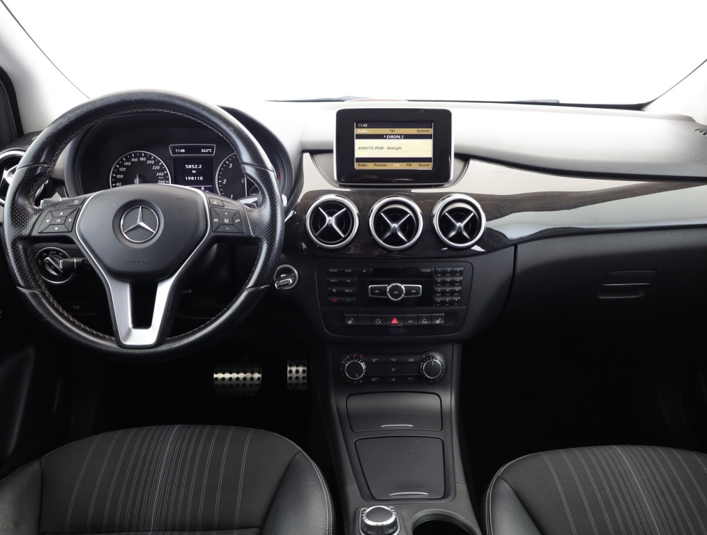 Mercedes-Benz B