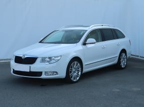 Skoda Superb - 2011