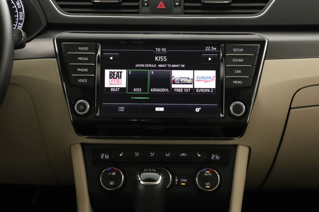 Škoda Superb