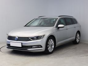 Volkswagen Passat - 2015