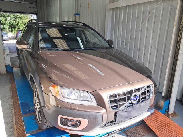 Volvo XC70 2012