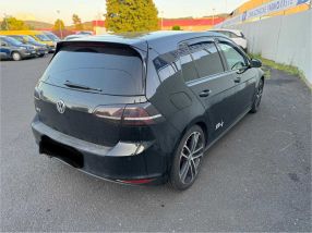 Volkswagen Golf - 2016