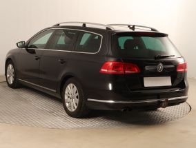 Volkswagen Passat - 2013