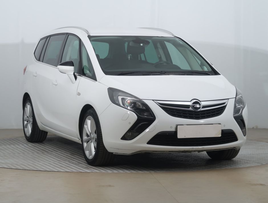 Opel Zafira - 2015
