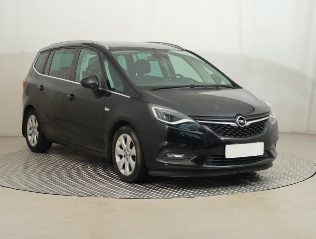 Opel Zafira 2016