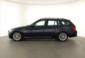 BMW 3 - 2009
