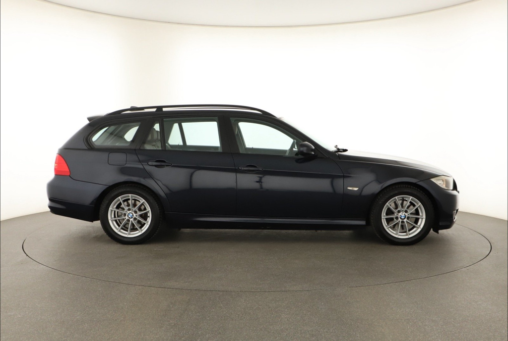 BMW 3