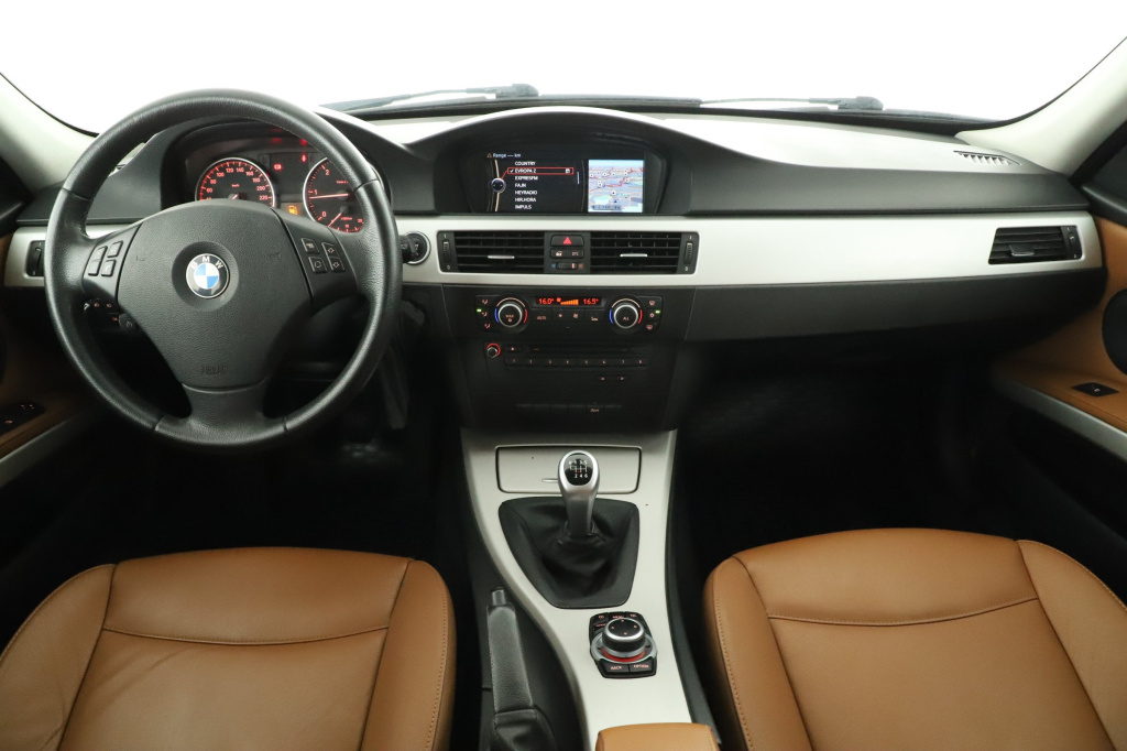 BMW 3
