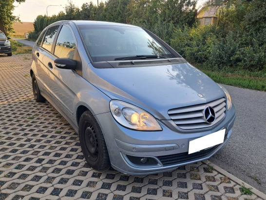 Mercedes-Benz B
