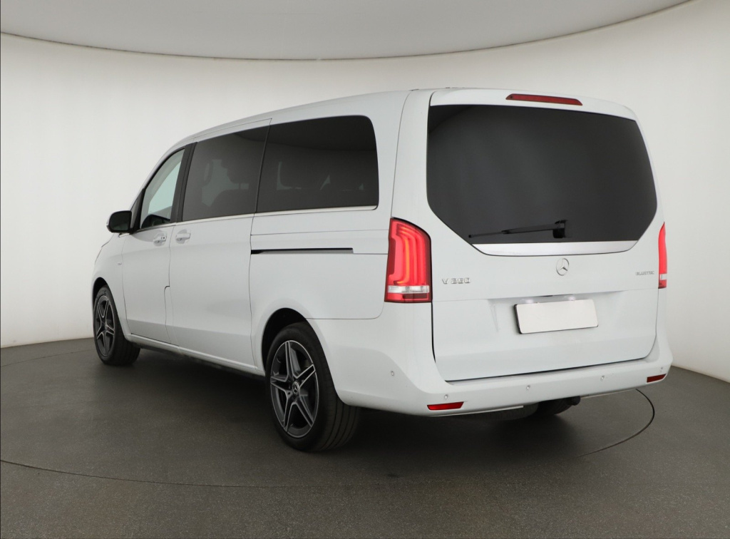 Mercedes-Benz V