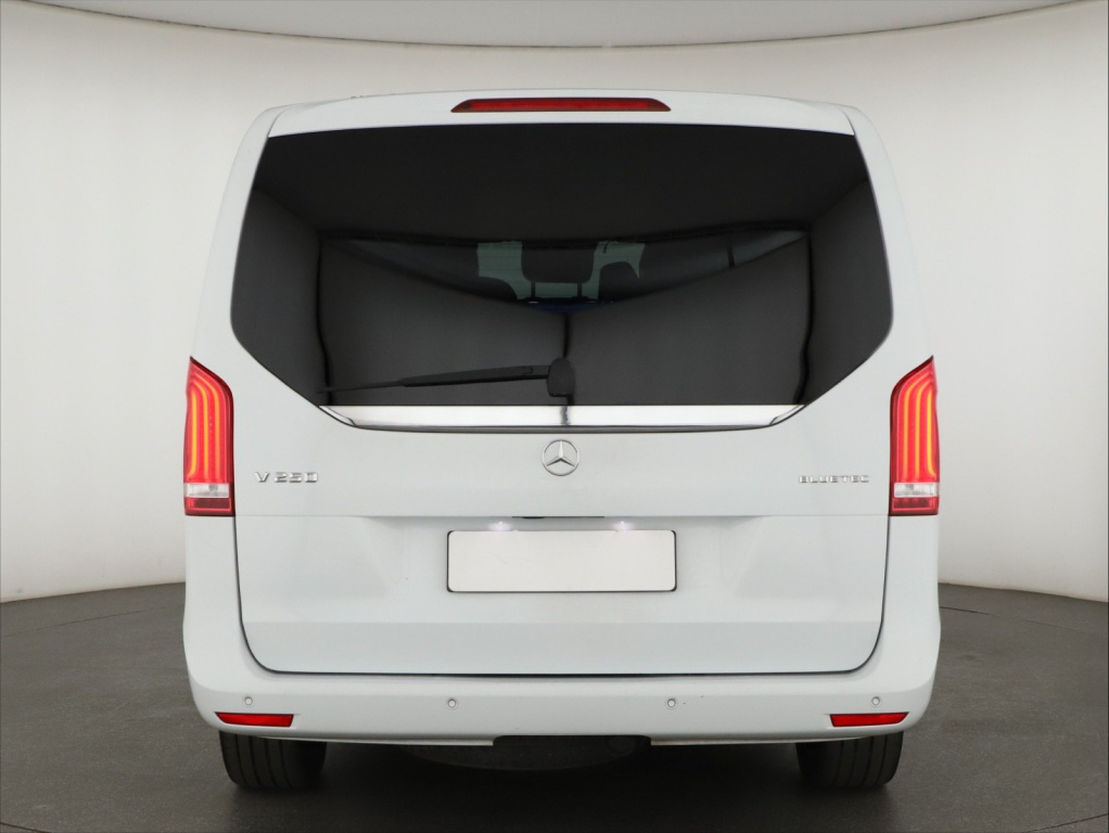 Mercedes-Benz V