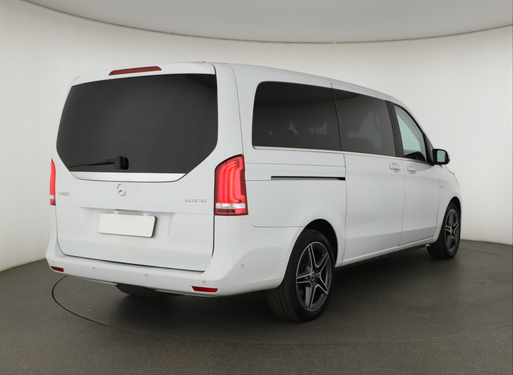 Mercedes-Benz V