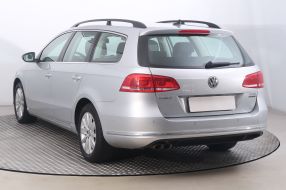 Volkswagen Passat - 2013