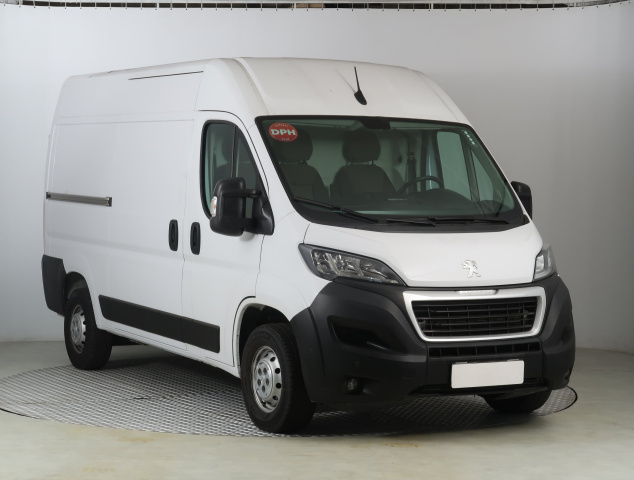 Peugeot Boxer 2021