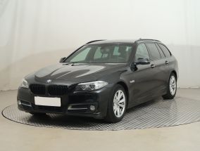 BMW 5 - 2015