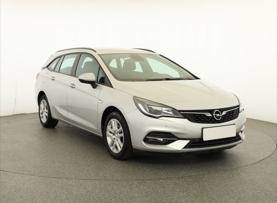 Opel Astra - 2020