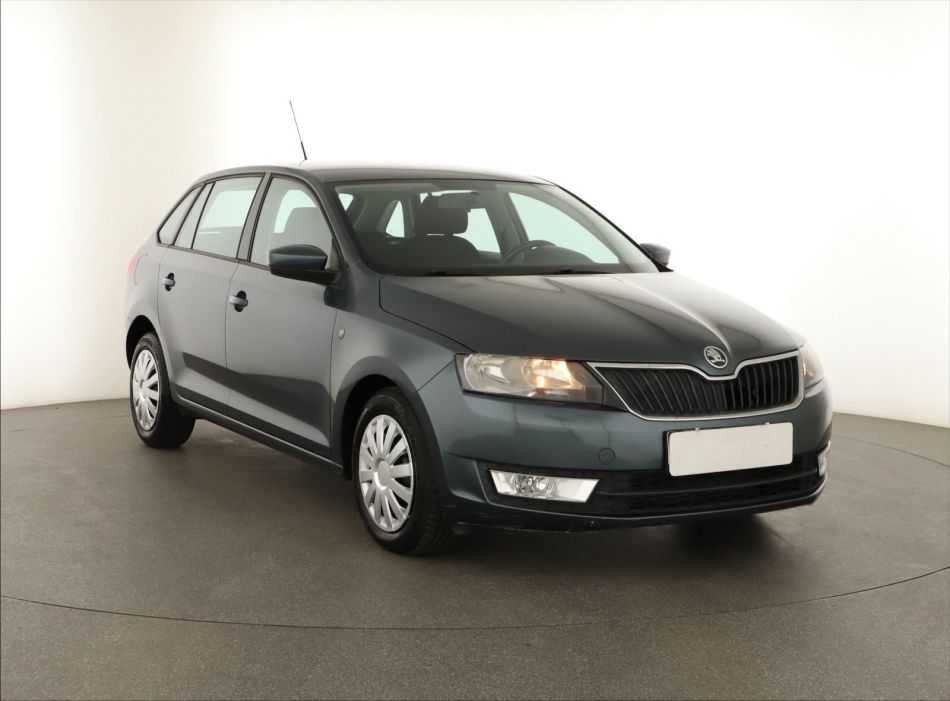 Skoda Rapid Spaceback - 2014