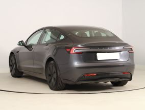 Tesla Model 3 - 2024