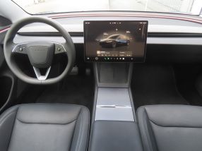 Tesla Model 3 - 2024