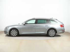 Skoda Superb - 2021