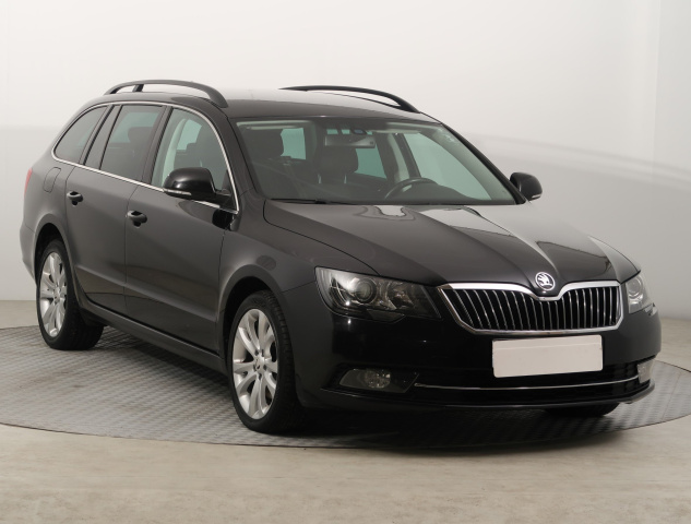 Škoda Superb 2015