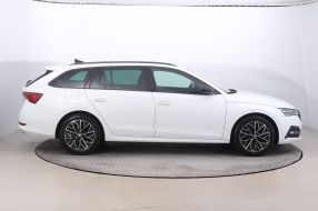 Škoda Octavia - 2021