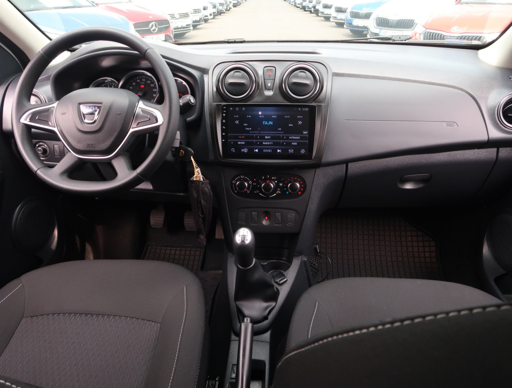 Dacia Logan