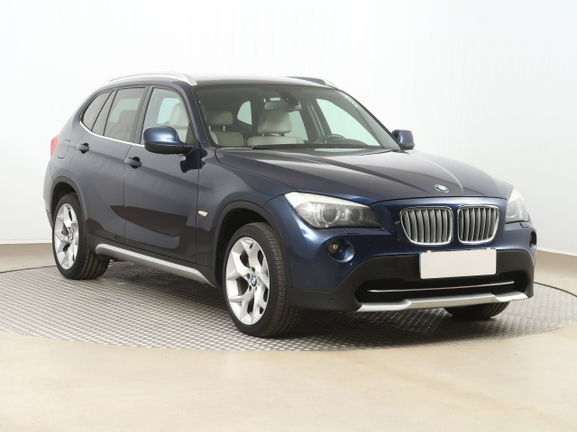 BMW X1 2011