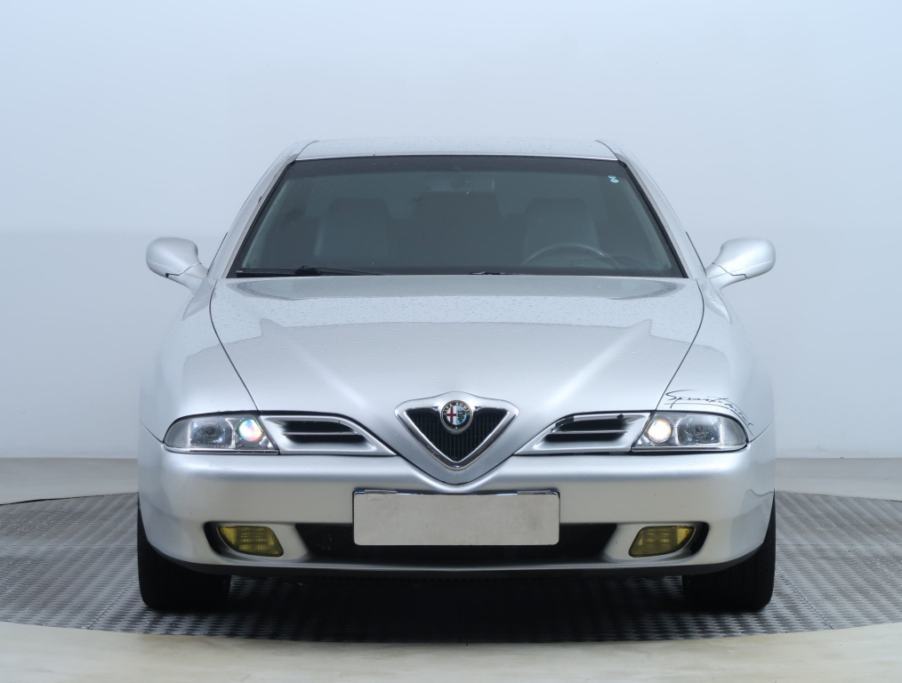 Alfa Romeo 166
