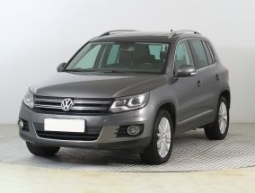 Volkswagen Tiguan - 2013