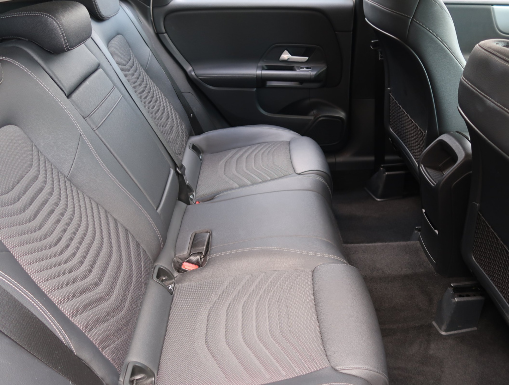 Mercedes-Benz B