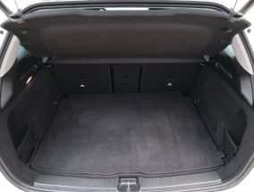 Mercedes-Benz B - 2020