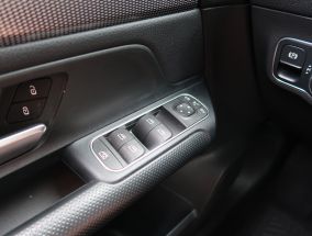 Mercedes-Benz B - 2020