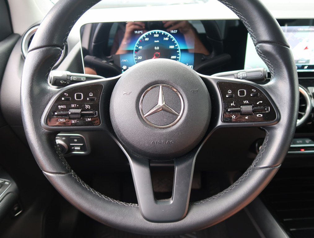 Mercedes-Benz B