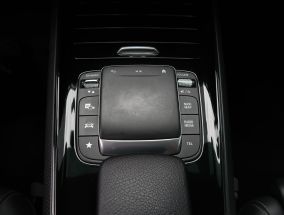 Mercedes-Benz B - 2020