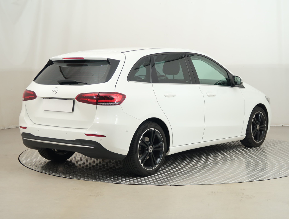 Mercedes-Benz B