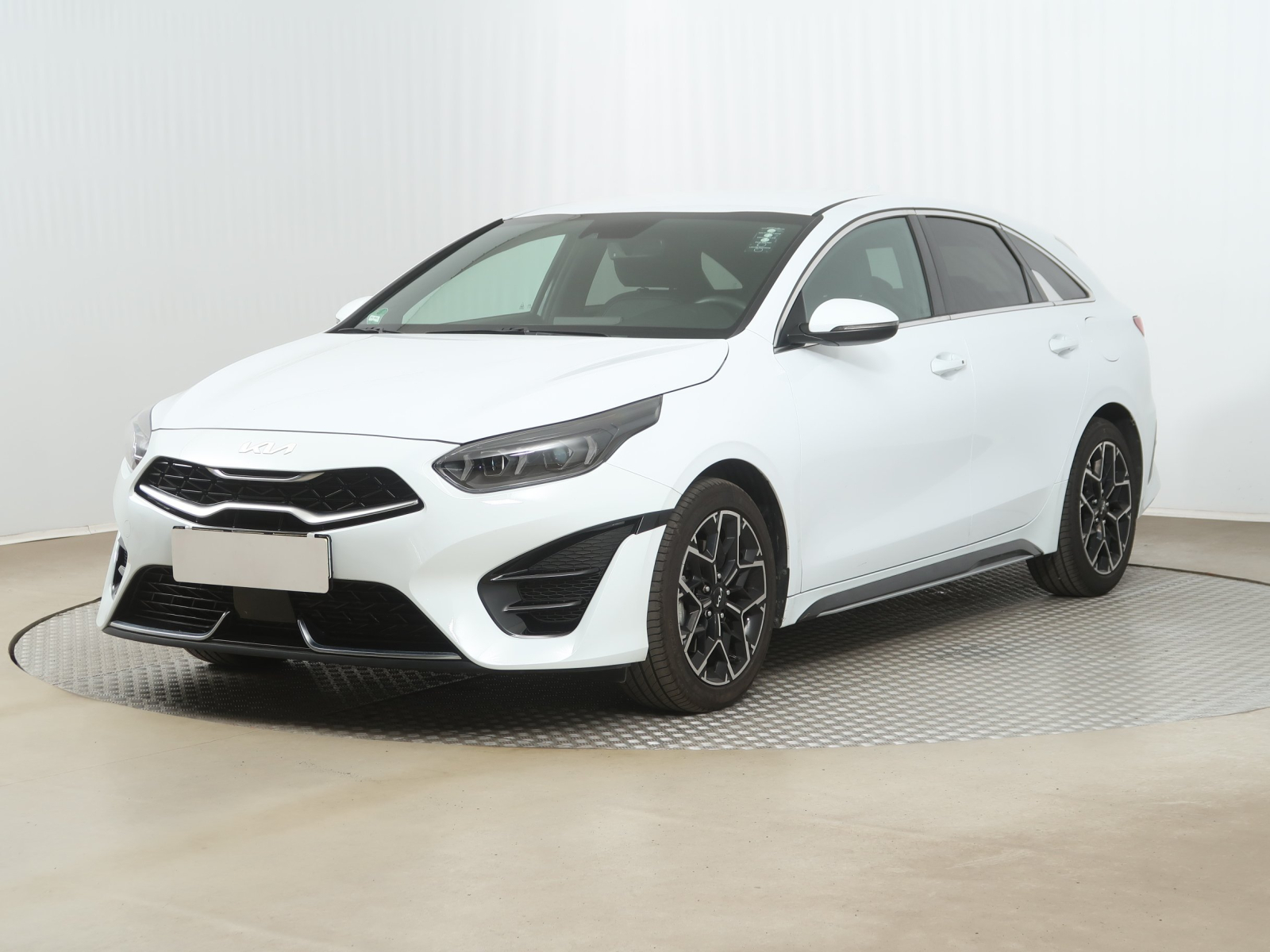 Kia ProCeed - 2024