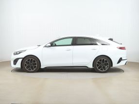 Kia ProCeed - 2024