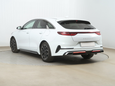 Kia ProCeed - 2024