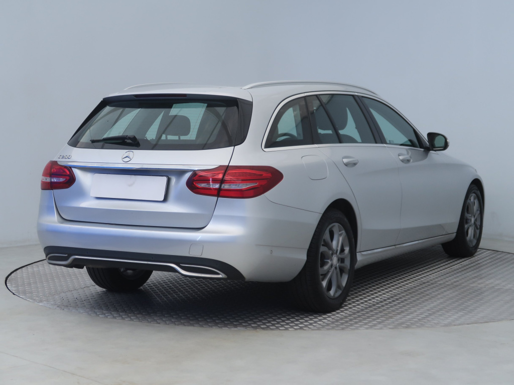 Mercedes-Benz C