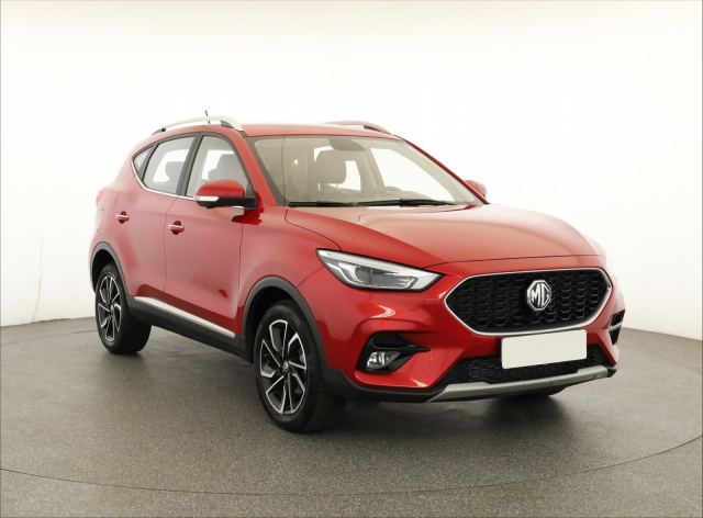 MG ZS SUV 2025