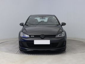 Volkswagen Golf - 2014