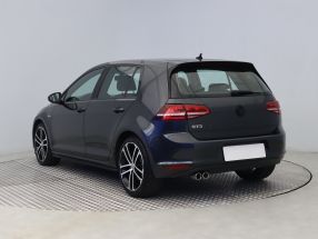 Volkswagen Golf - 2014