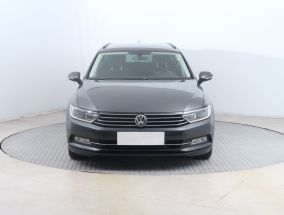 Volkswagen Passat - 2015