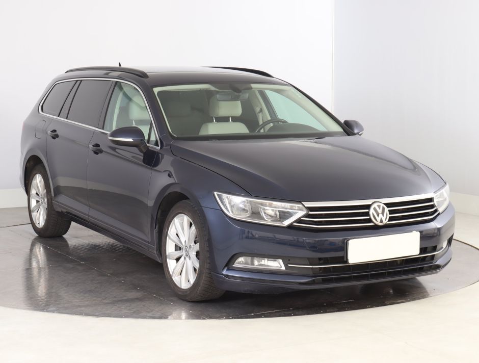 Volkswagen Passat - 2016