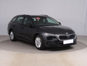 Škoda Octavia - 2023